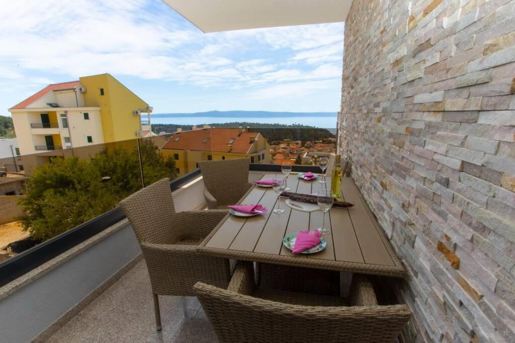 Apartments Vladimir #4 Makarska Bagian luar foto