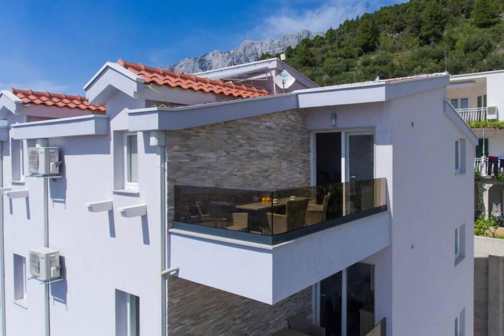 Apartments Vladimir #4 Makarska Bagian luar foto